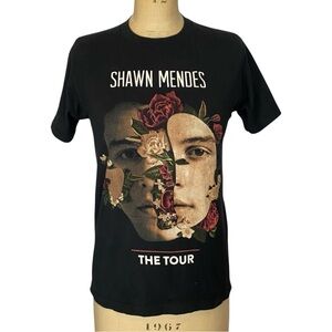 Shawn Mendes The Tour Concert Tee Size S